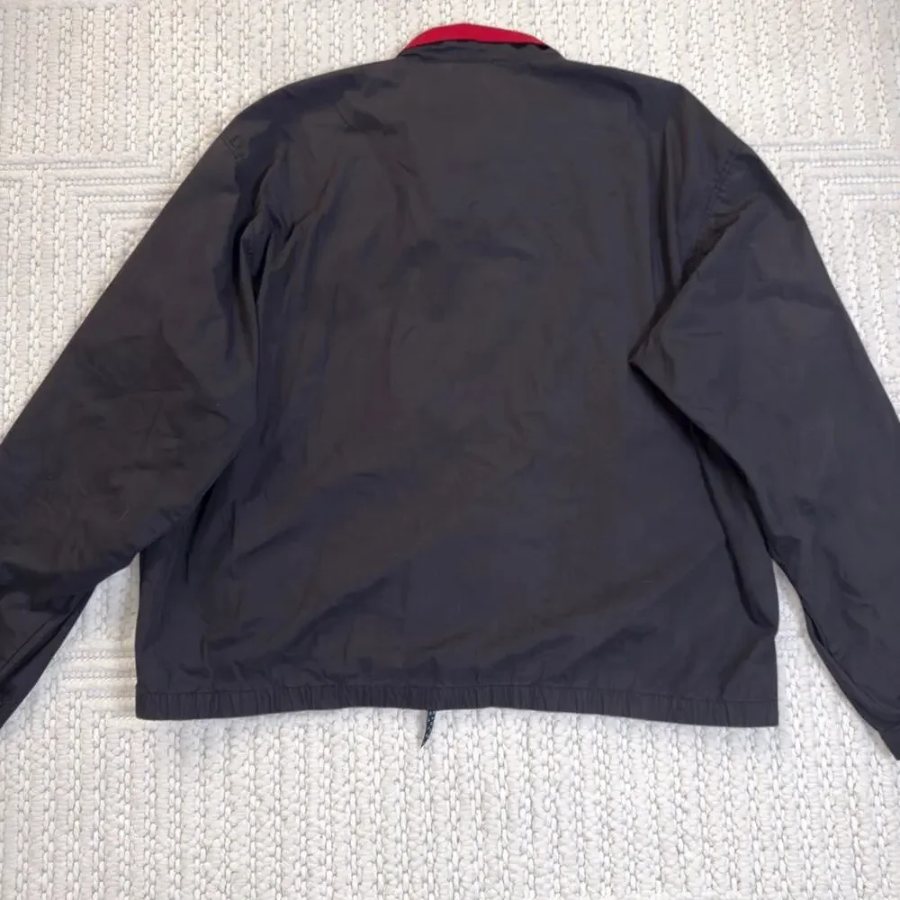 Black‎ and red vintage champs